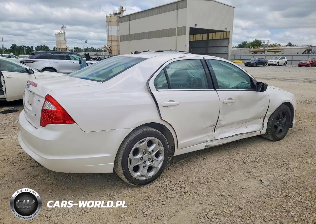 2010 Ford Fusion Se VIN:3FAHP0HA5AR355121 - 3