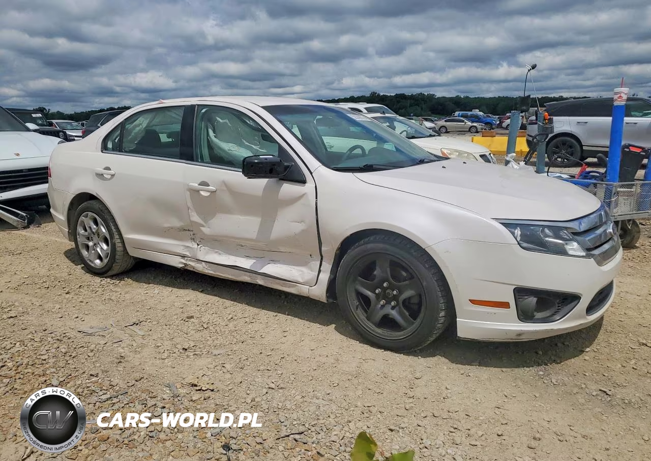 2010 Ford Fusion Se VIN:3FAHP0HA5AR355121 - 4