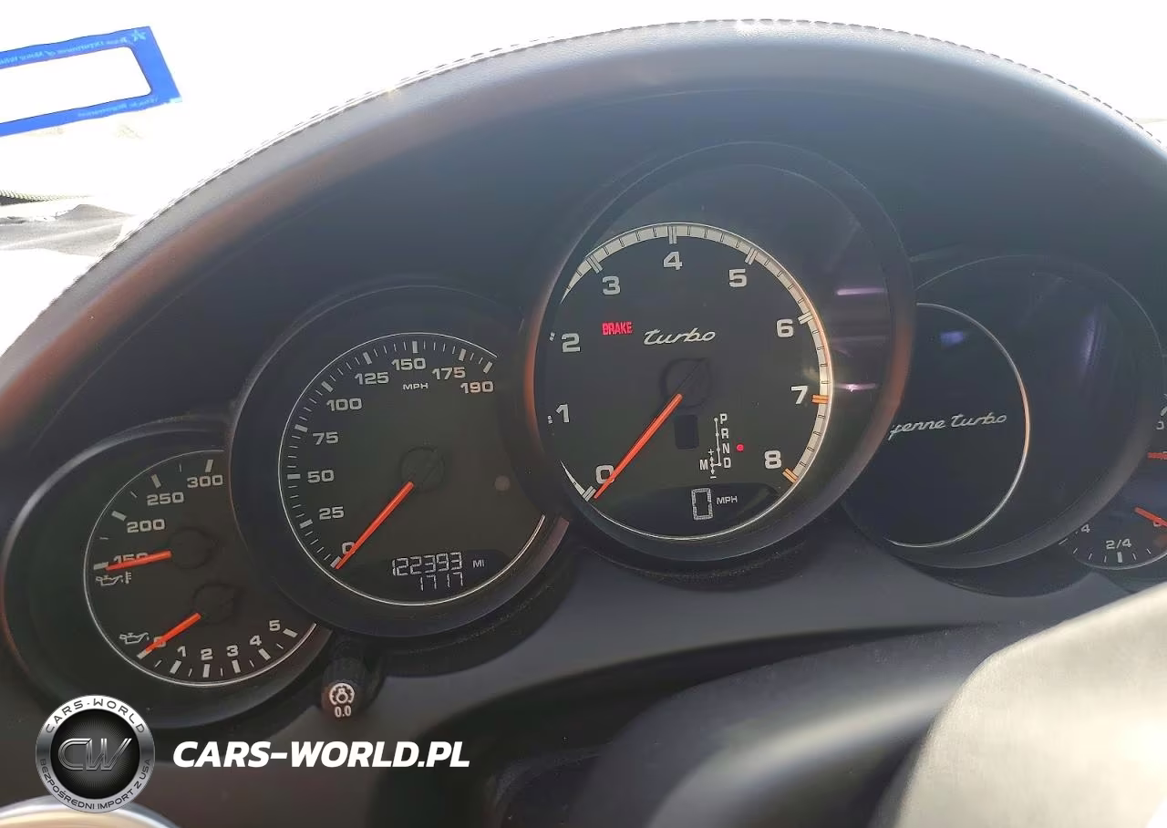 2017 Porsche Cayenne Turbo VIN:WP1AC2A27HLA92126 - 9