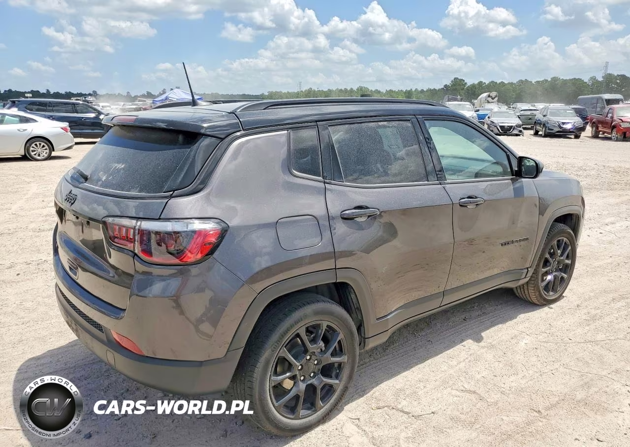 2023 Jeep Compass Latitude VIN:3C4NJDBN0PT507643 - 3
