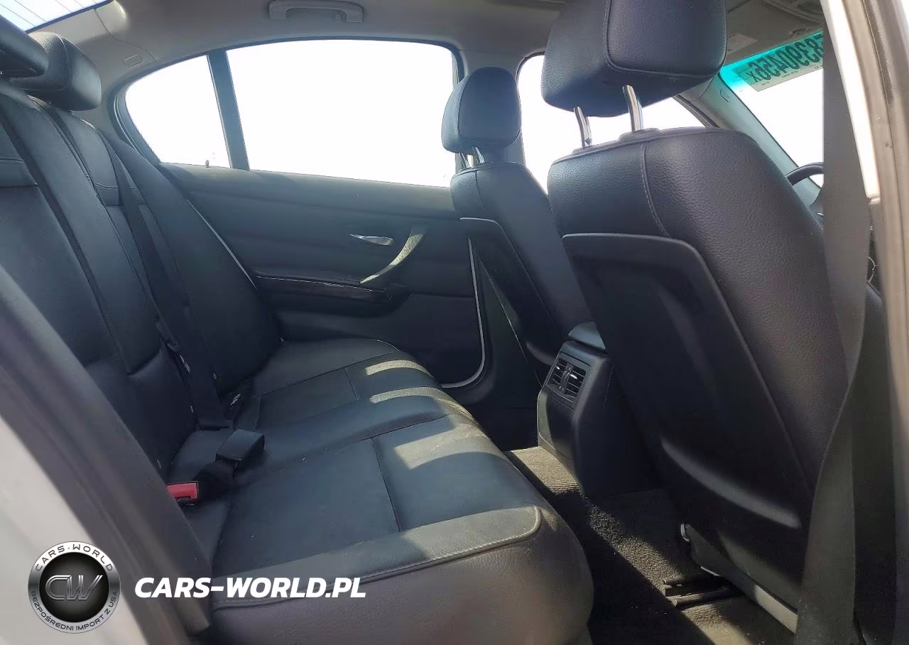 2011 BMW 328 Xi Sulev VIN:WBAPK5G59BNN24385 - 10