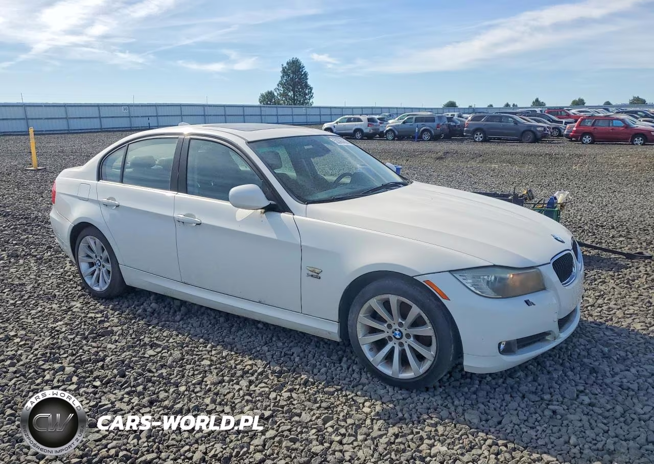 2011 BMW 328 Xi Sulev VIN:WBAPK5G59BNN24385 - 4