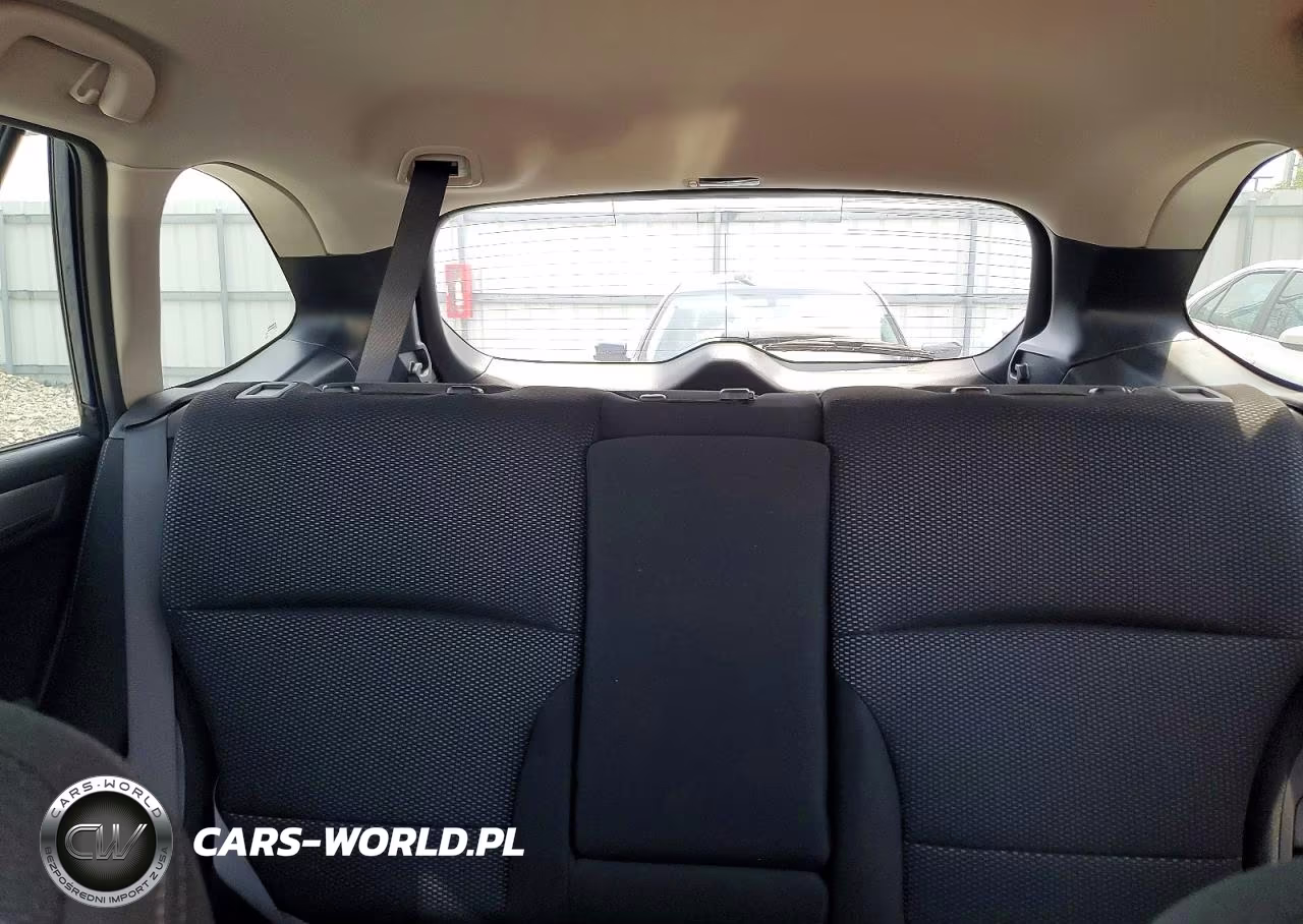 2019 Subaru Outback 2.5I Premium VIN:4S4BSAFC4K3395985 - 10