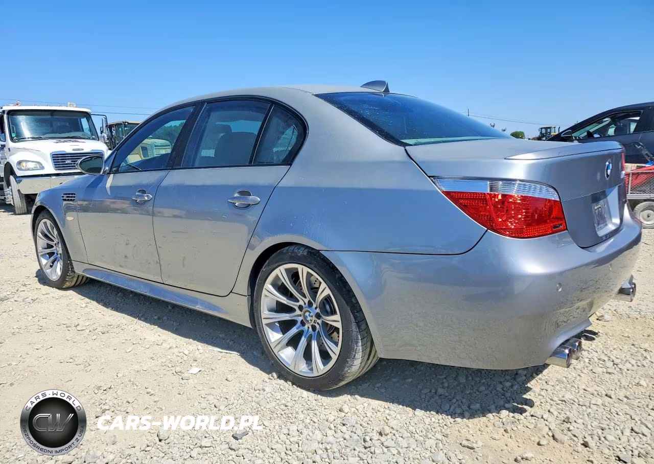 2007 BMW M5 VIN:WBSNB93527CX07503 - 2