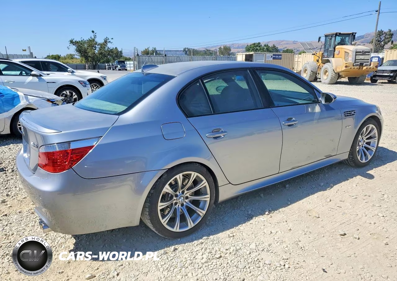 2007 BMW M5 VIN:WBSNB93527CX07503 - 3
