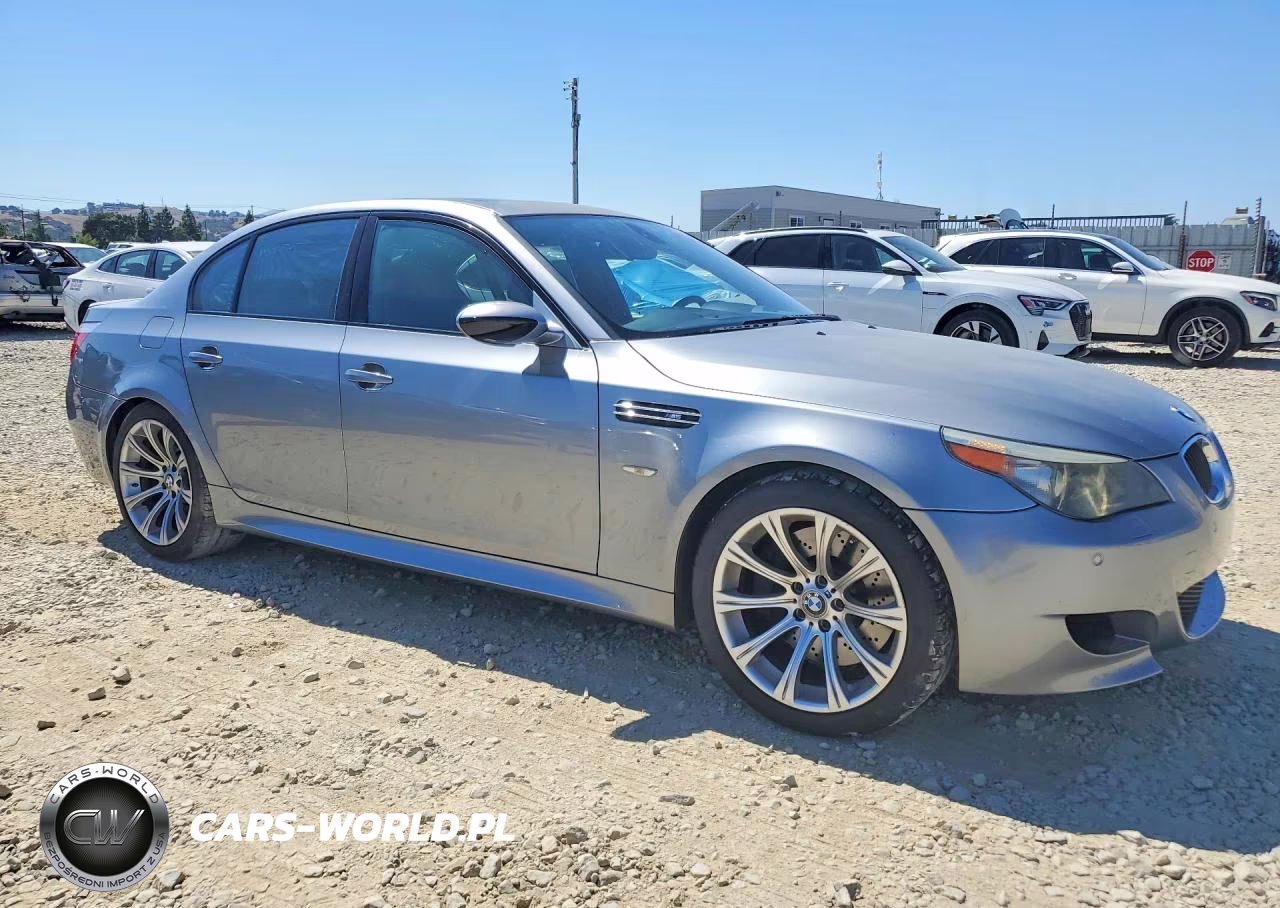 2007 BMW M5 VIN:WBSNB93527CX07503 - 4