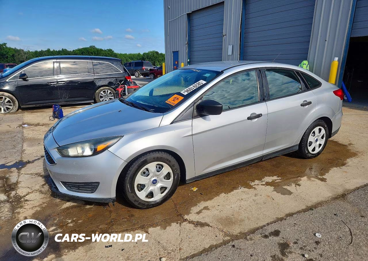 2017 Ford Focus S – zdjęcie 1 z 12