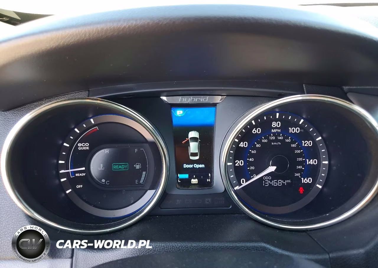 2012 Hyundai Sonata Hybrid VIN:KMHEC4A49CA027097 - 9
