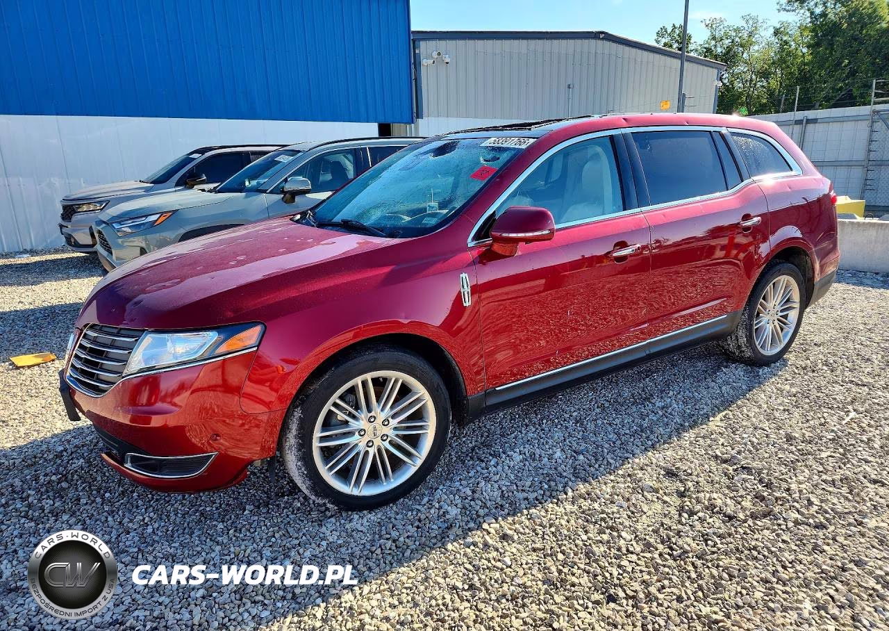2018 Lincoln Mkt – zdjęcie 1 z 13