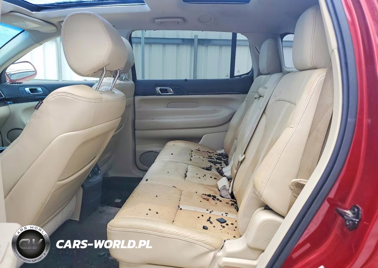 2018 Lincoln Mkt VIN:2LMHJ5AT7JBL00706 - 11