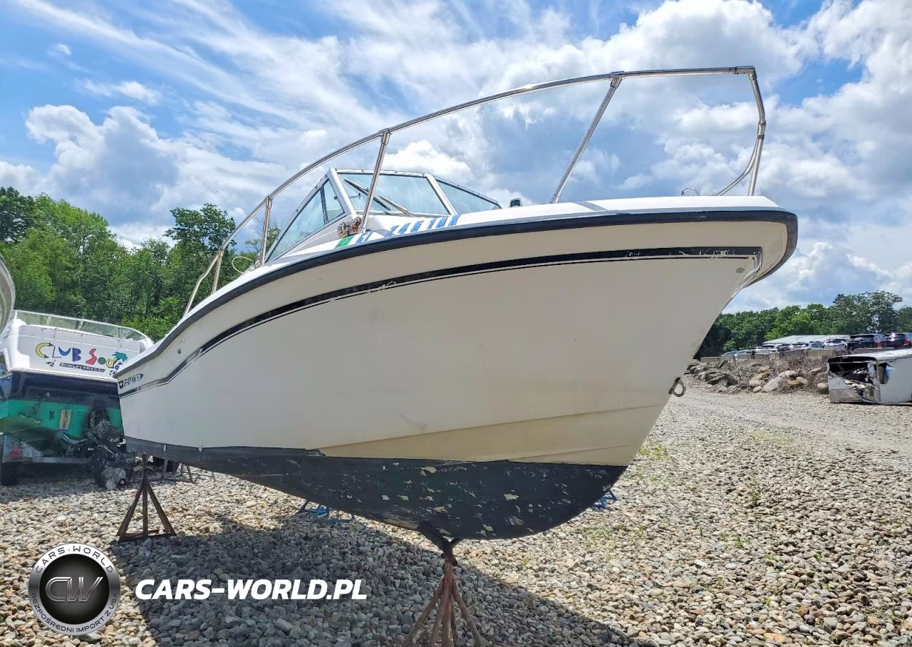 1994 Grady White Boat - Boat