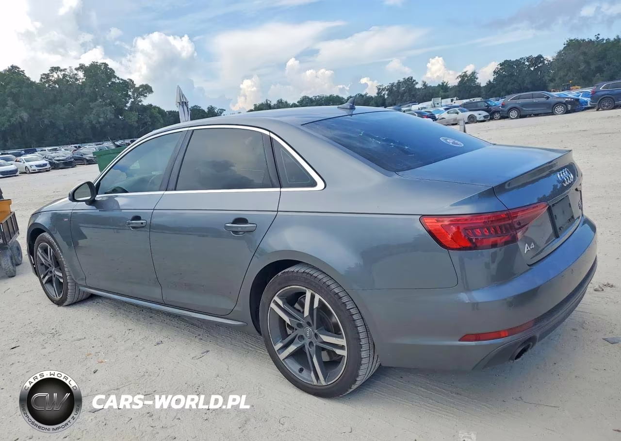 2017 Audi A4 Prestige VIN:WAUFNAF43HN024834 - 2