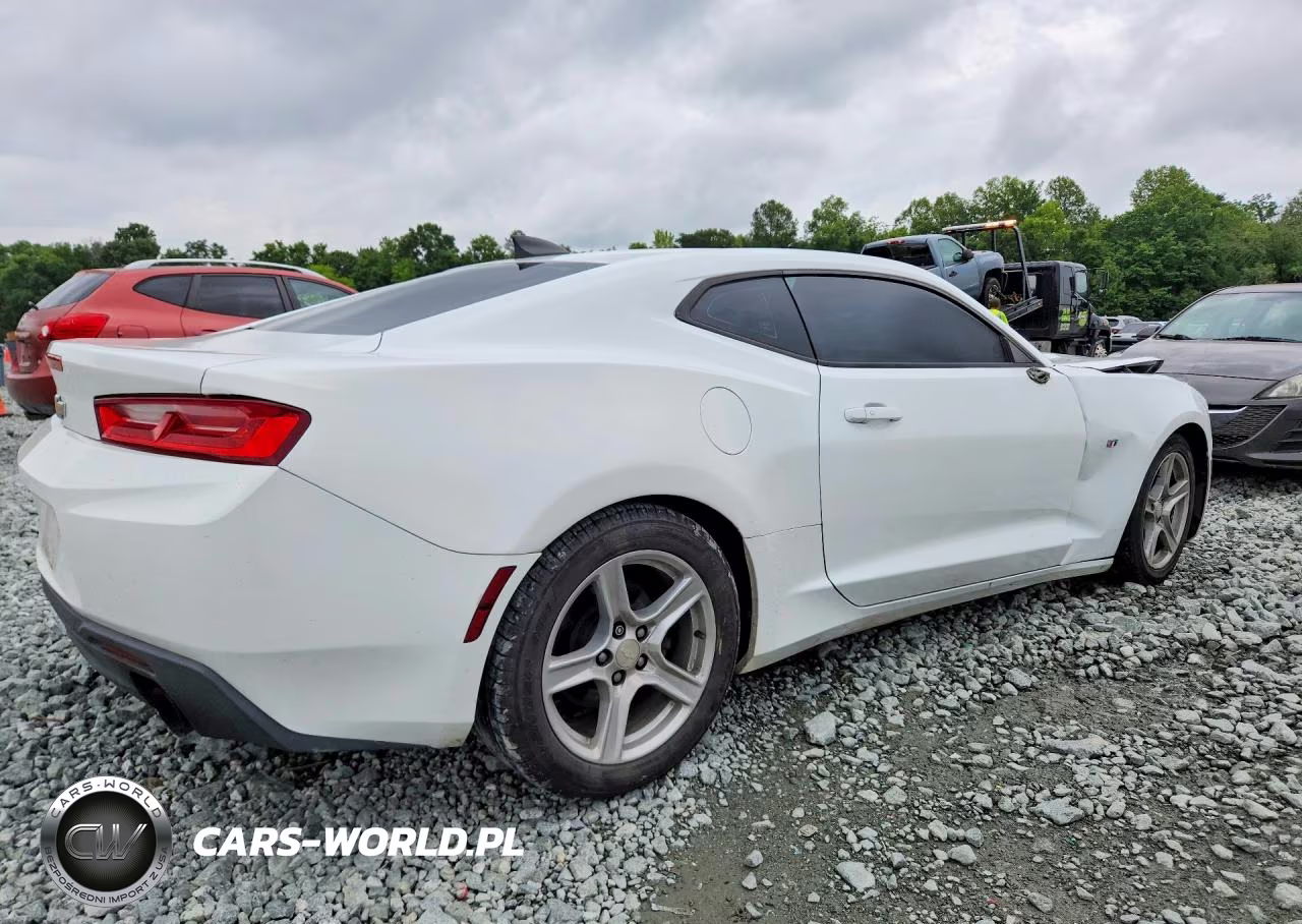 2017 Chevrolet Camaro Lt VIN:1G1FB1RX8H0141610 - 3