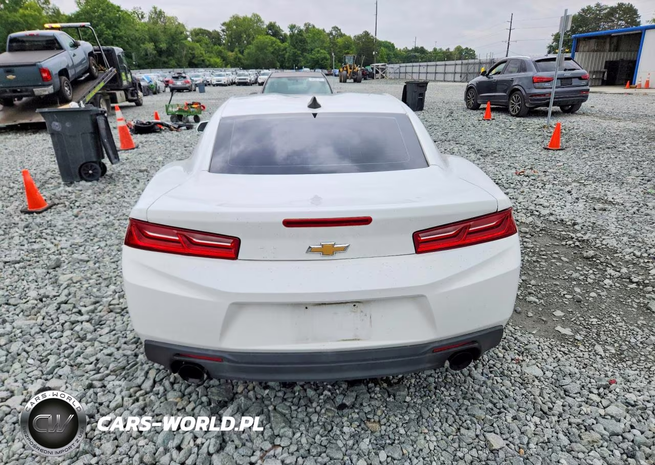 2017 Chevrolet Camaro Lt VIN:1G1FB1RX8H0141610 - 6