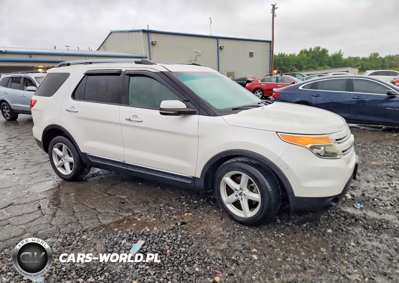 2011 Ford Explorer Limited VIN:1FMHK7F82BGA49936 - 4