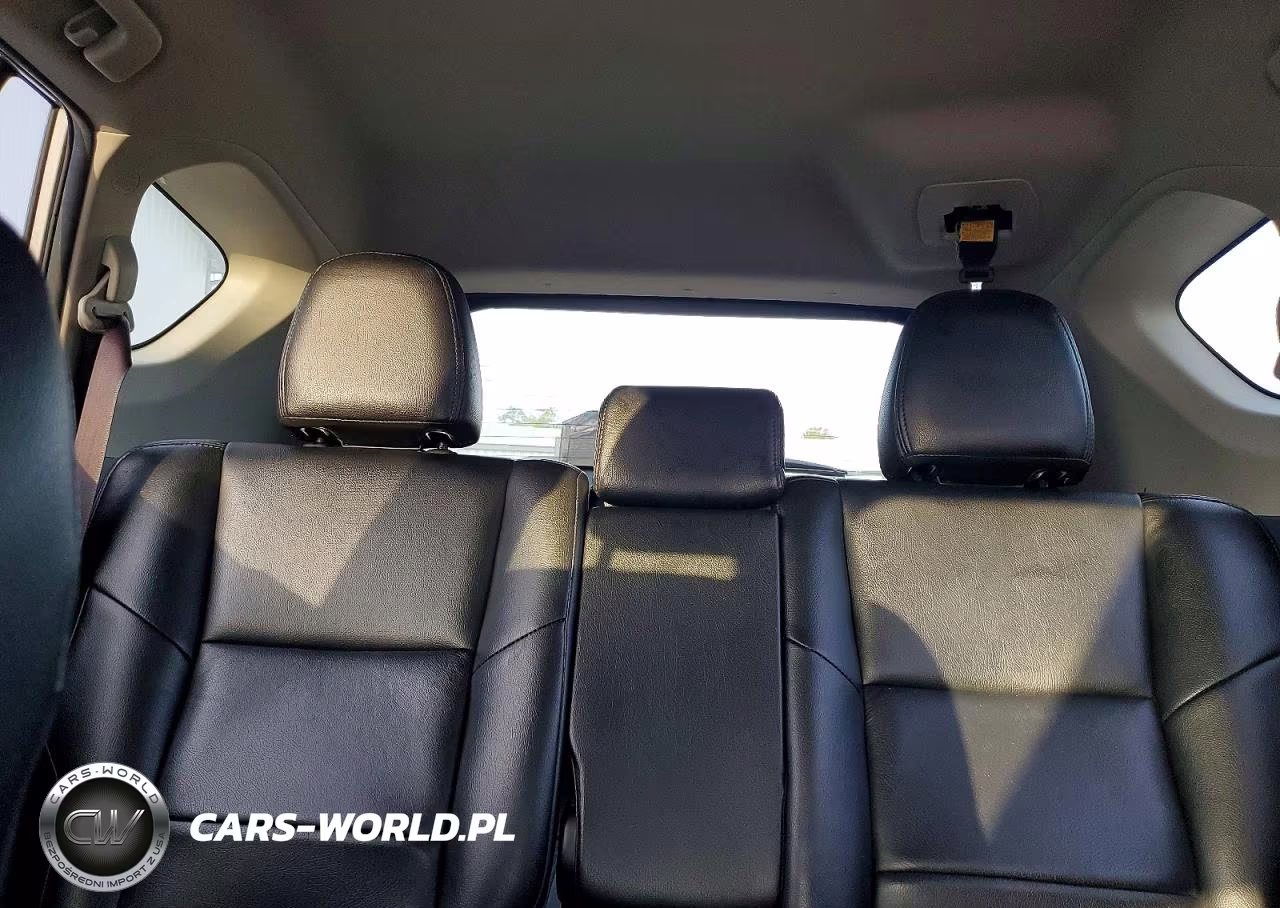 2018 Toyota Rav4 Xle VIN:JTMRFREV4JJ204844 - 10