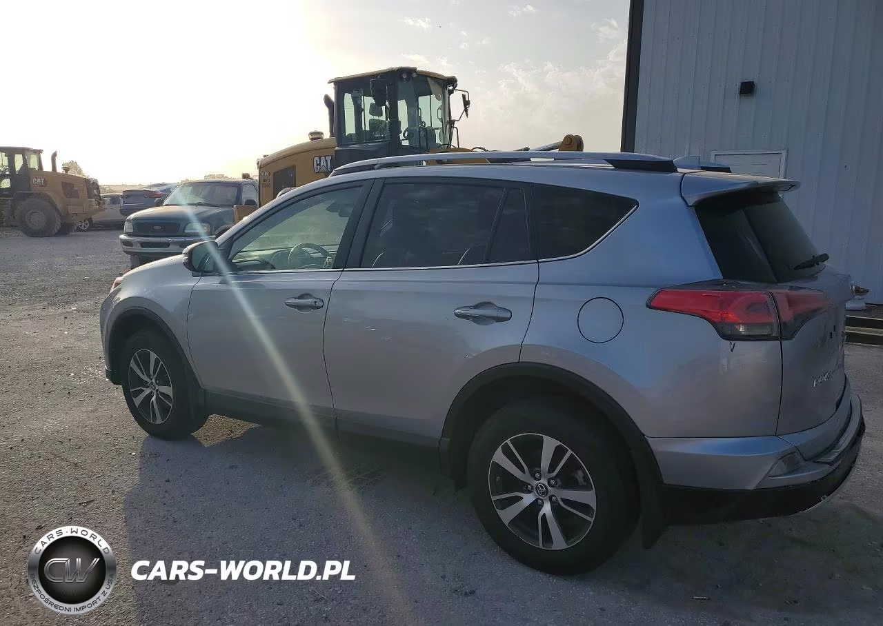 2018 Toyota Rav4 Xle VIN:JTMRFREV4JJ204844 - 2