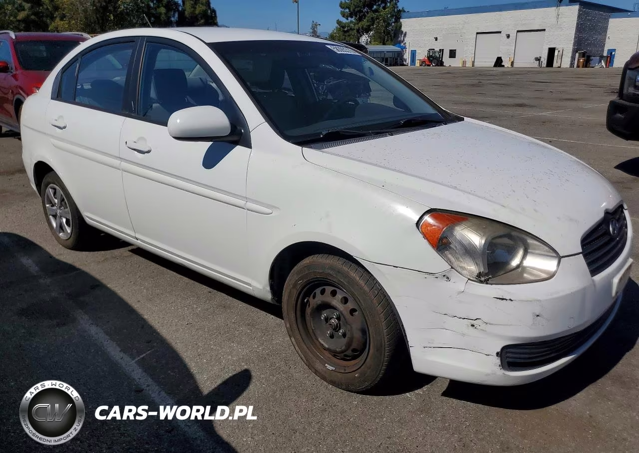 2011 Hyundai Accent Gls VIN:KMHCN4ACXBU606640 - 4