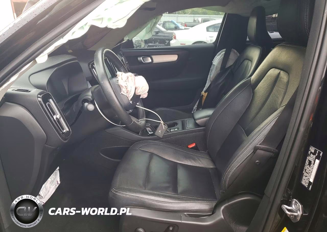 2020 Volvo Xc40 T4 Momentum VIN:YV4AC2HK1L2257543 - 7