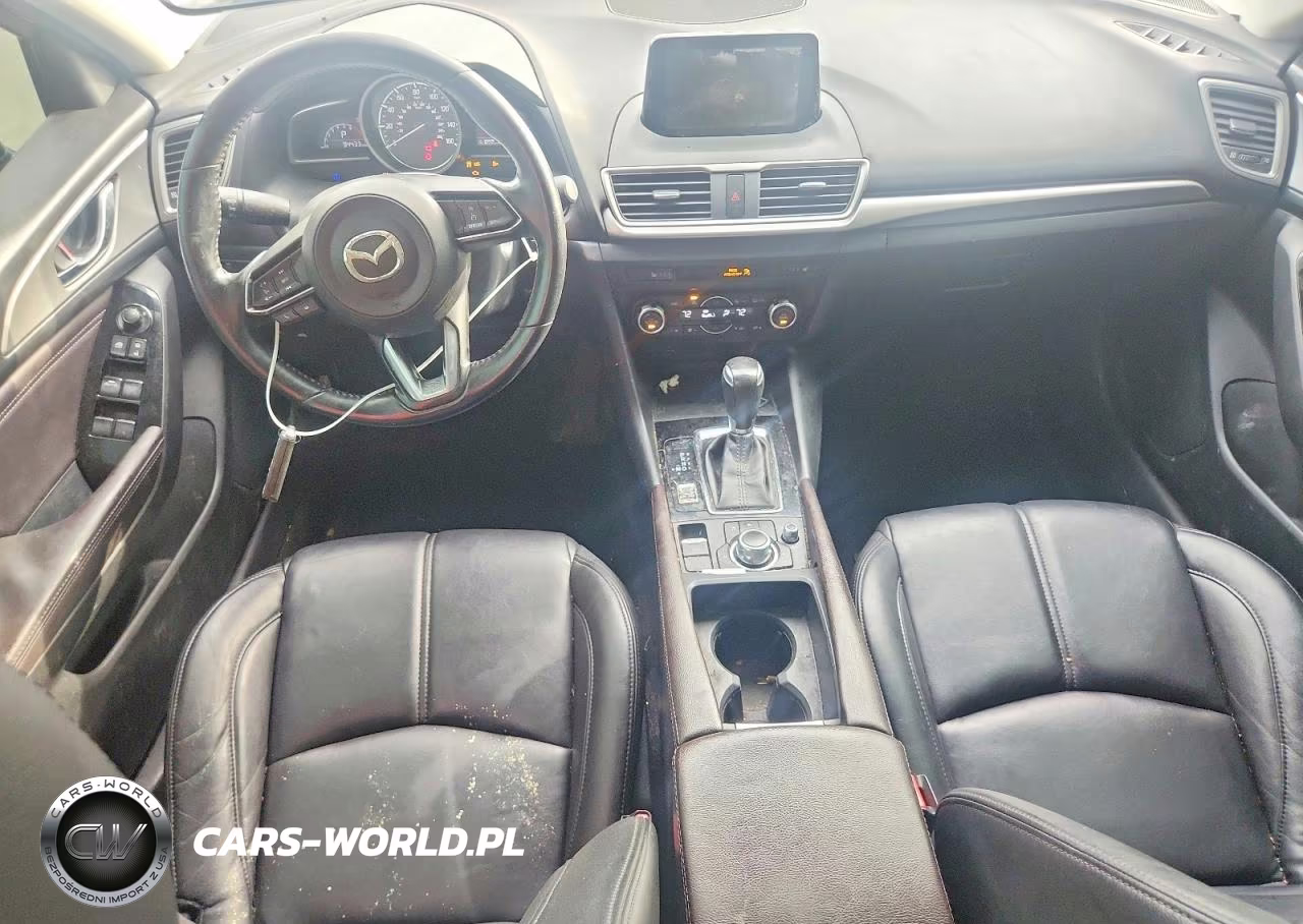 2018 Mazda 3 Touring VIN:3MZBN1V30JM171586 - 8