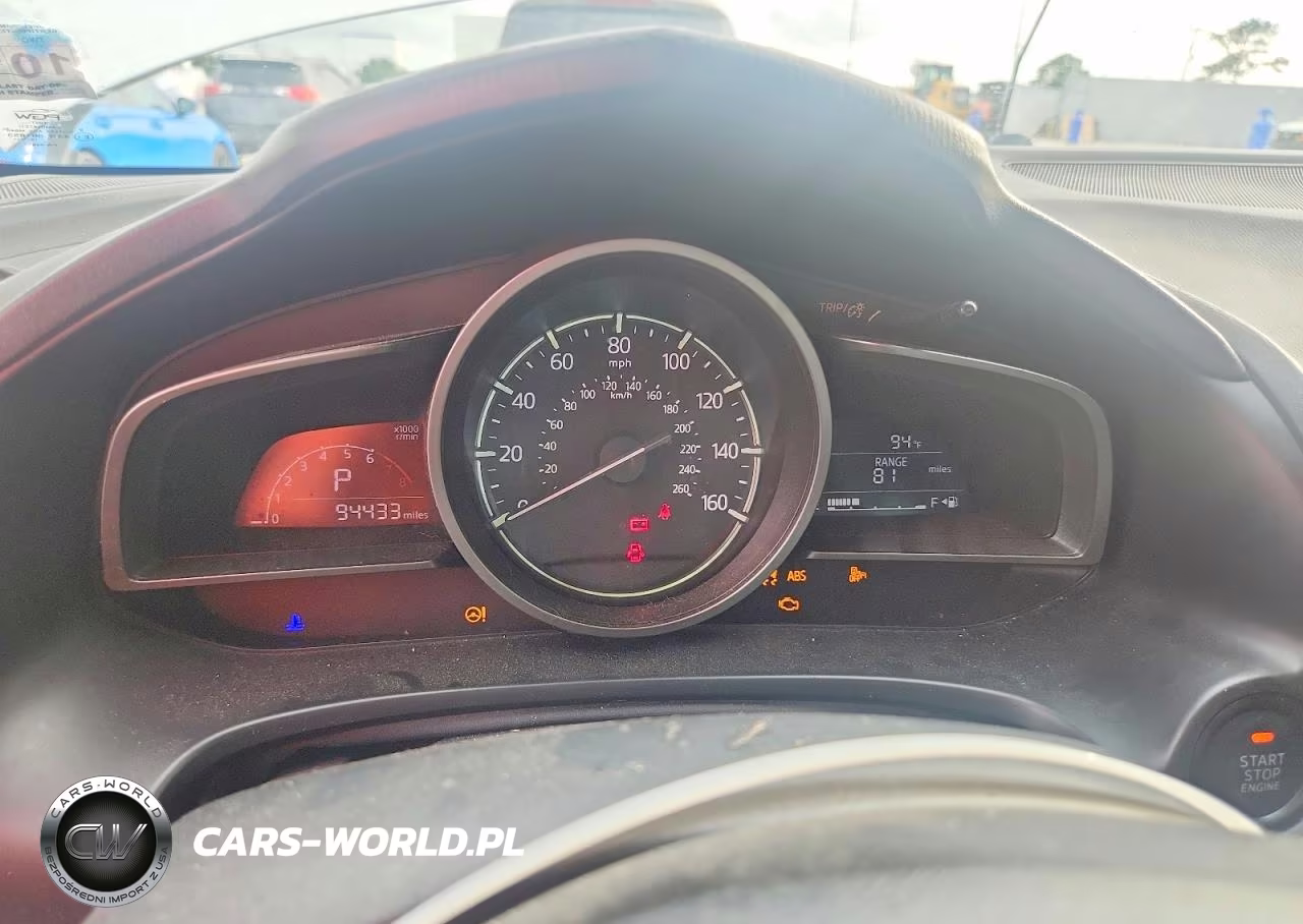 2018 Mazda 3 Touring VIN:3MZBN1V30JM171586 - 9