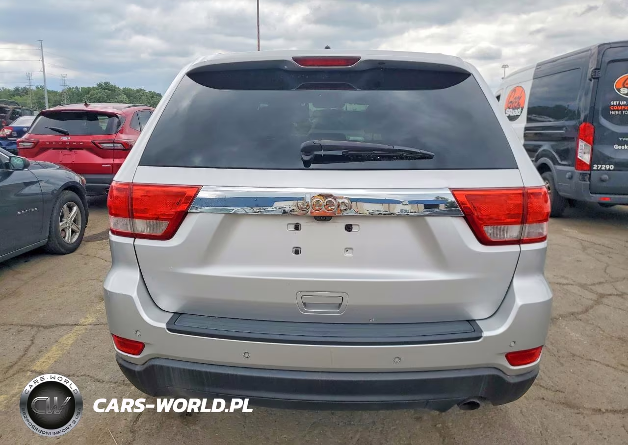 2011 Jeep Grand Cherokee Laredo VIN:1J4RS4GG1BC676528 - 6