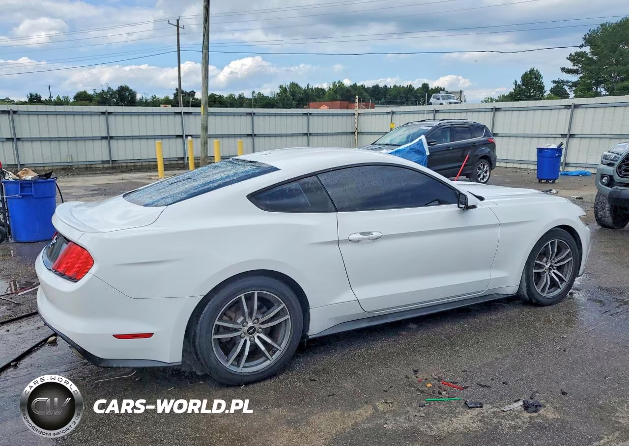 2015 Ford Mustang VIN:1FA6P8TH9F5400551 - 3