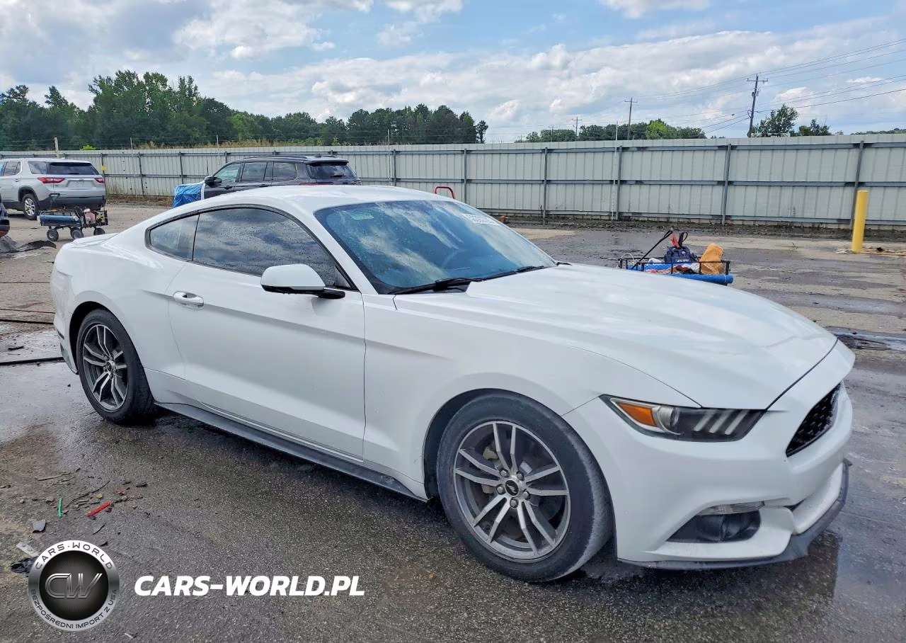 2015 Ford Mustang VIN:1FA6P8TH9F5400551 - 4