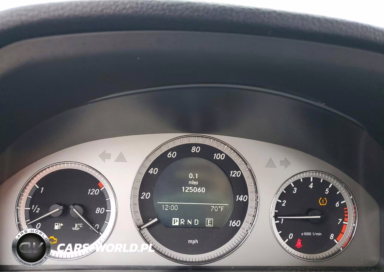 2011 Mercedes-Benz Glk 350 4Matic VIN:WDCGG8HB1BF573773 - 9