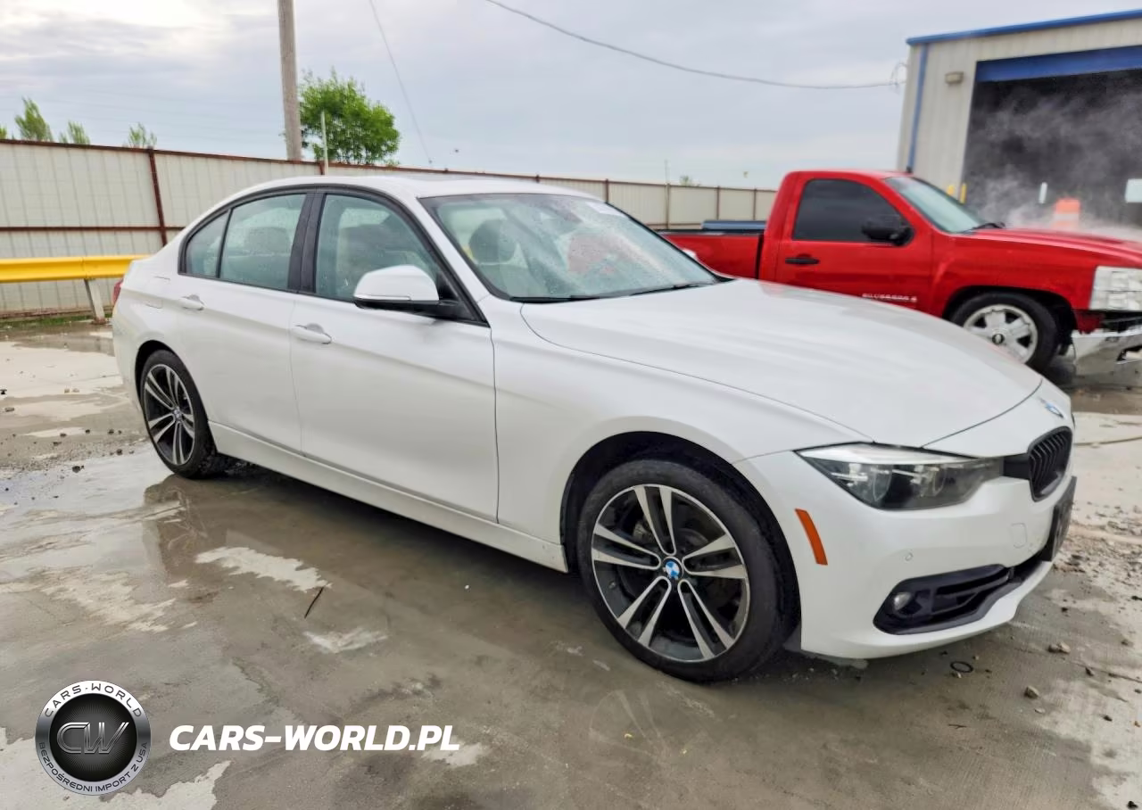 2018 BMW 330 I VIN:WBA8B9C56JEE81773 - 4
