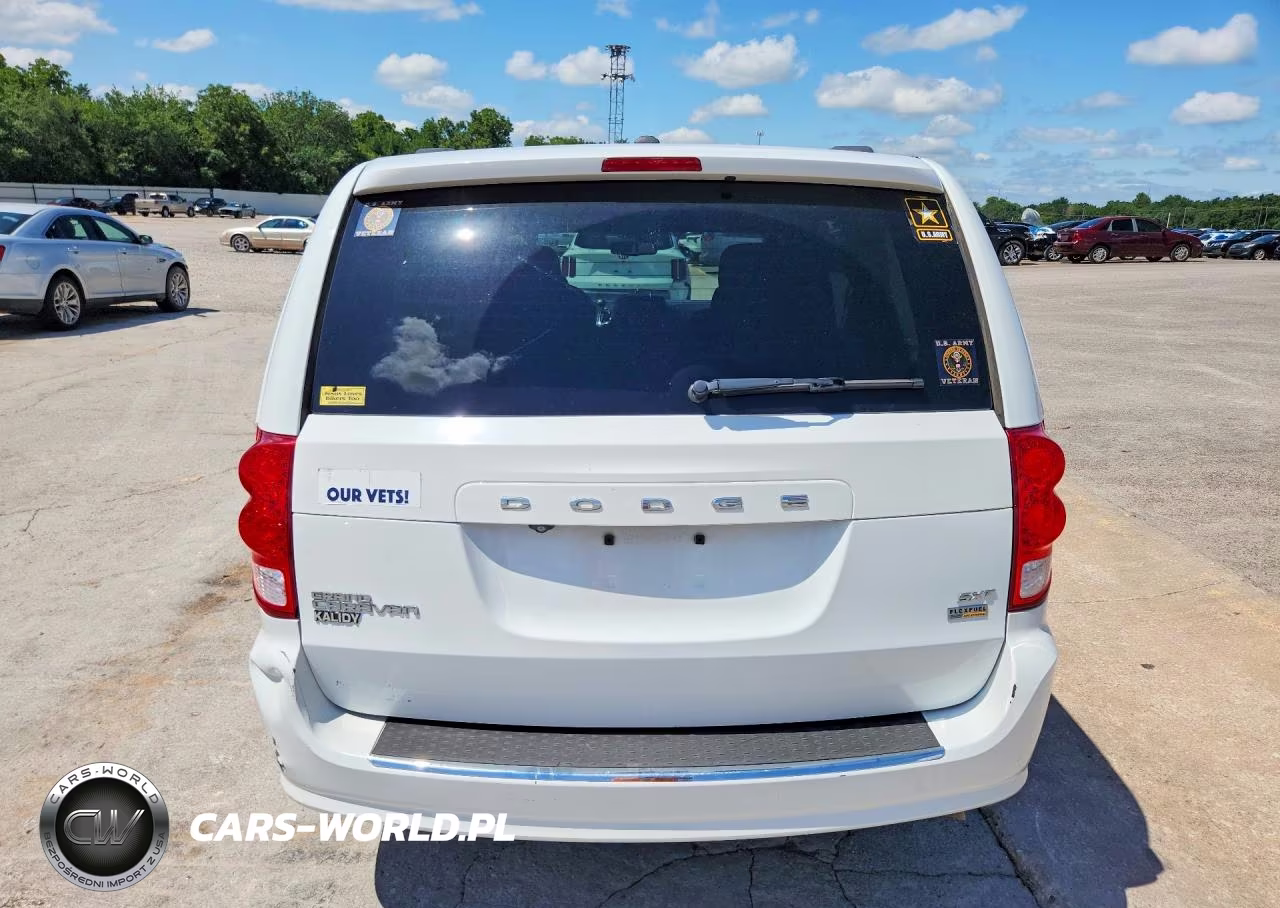 2018 Dodge Grand Caravan Sxt VIN:2C4RDGCG6JR223163 - 6