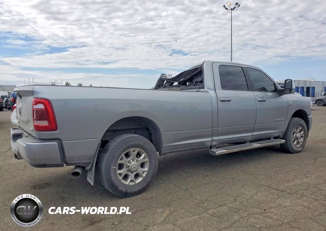 2024 Ram 3500 Laramie VIN:3C63R3JL0RG333781 - 3