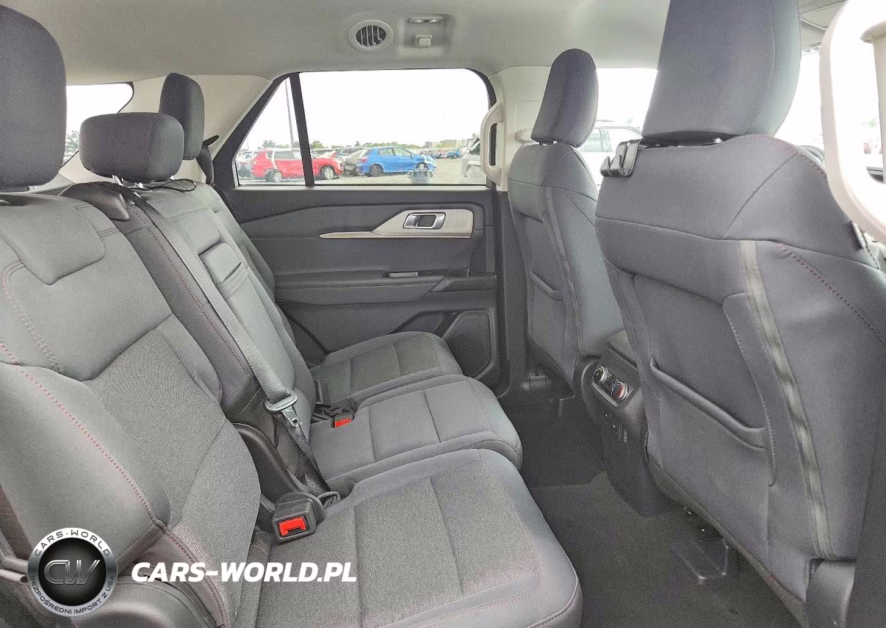 2025 Ford Explorer Active VIN:1FMUK7DH5SGA62987 - 11