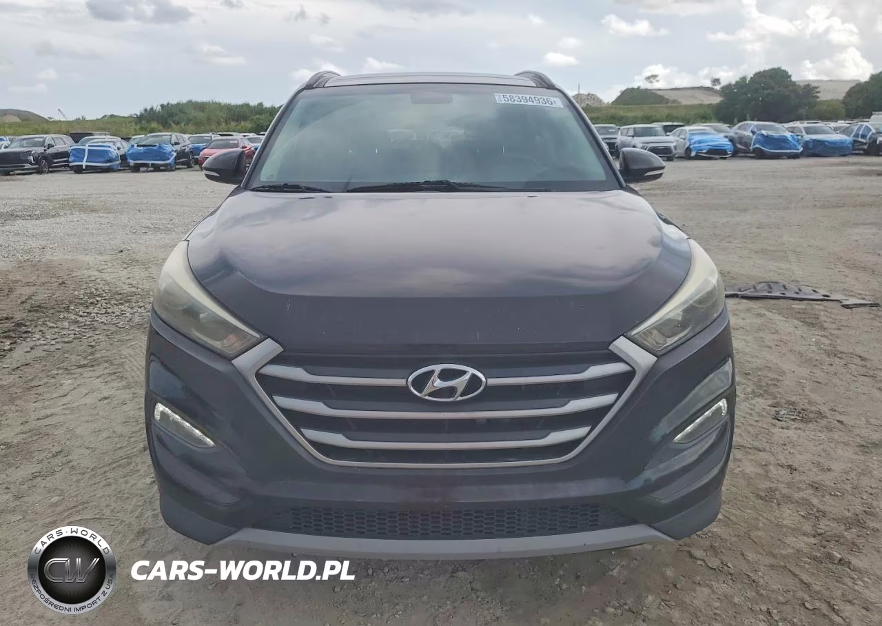 2018 Hyundai Tucson Value VIN:KM8J33A23JU810659 - 5