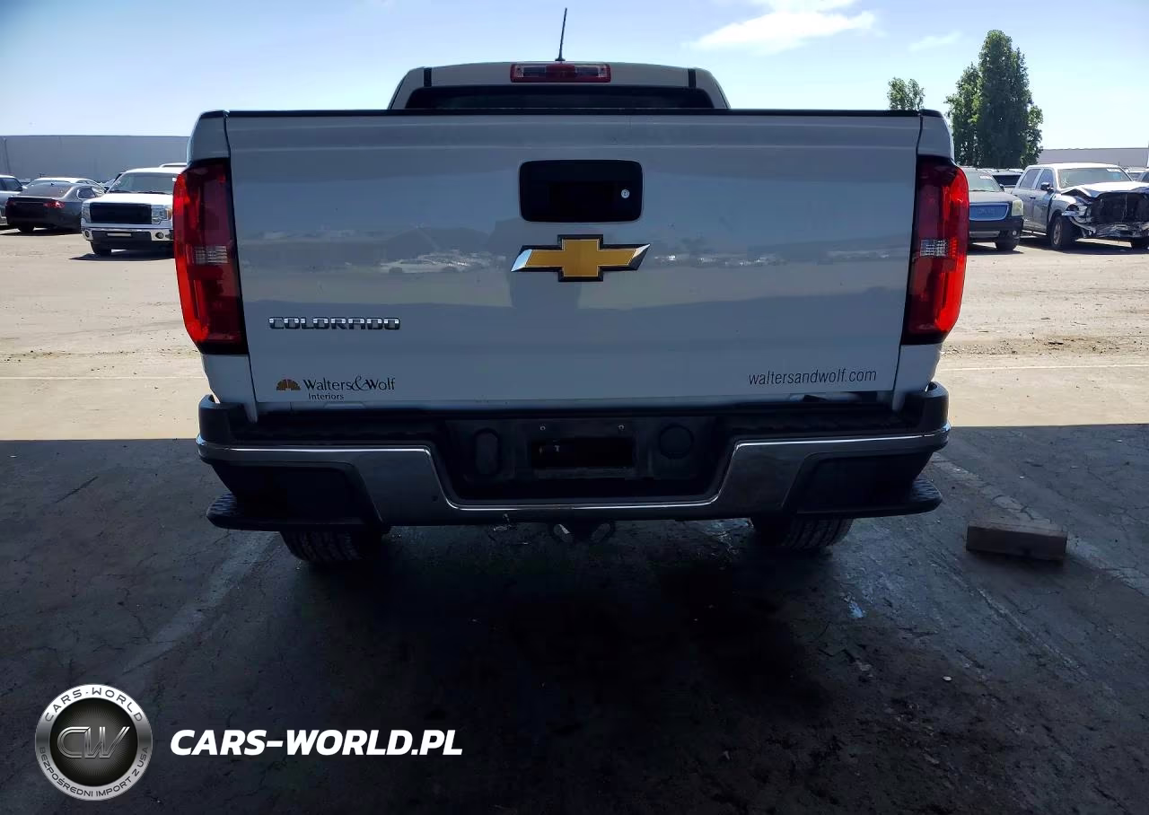 2017 Chevrolet Colorado VIN:1GCHSBEA8H1319338 - 6