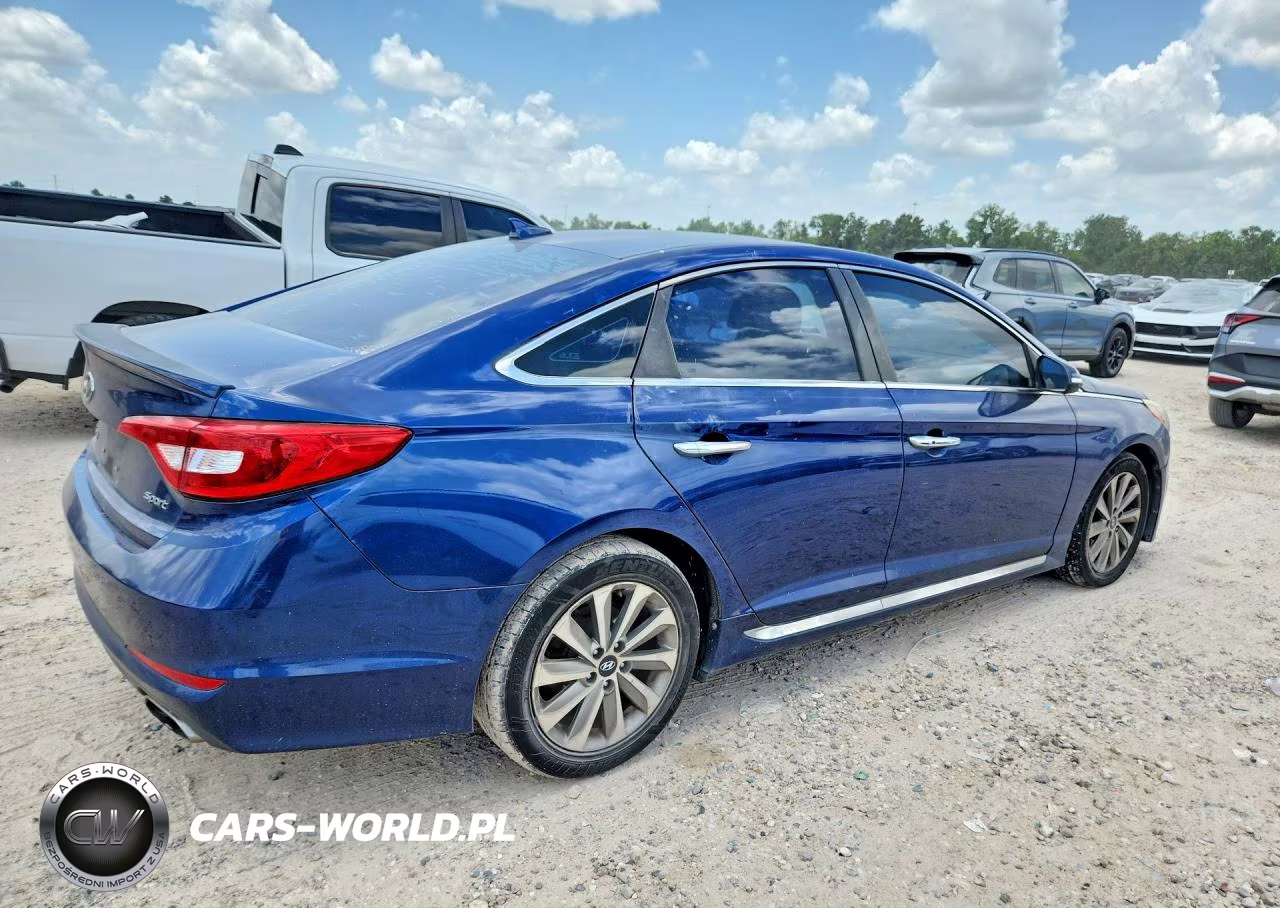 2016 Hyundai Sonata Sport VIN:5NPE34AF0GH410205 - 3
