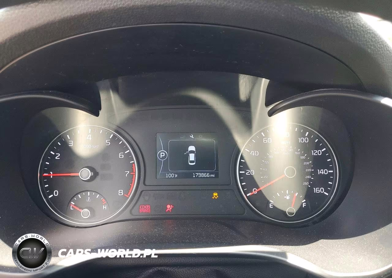 2016 Kia Optima Lx VIN:5XXGT4L35GG114457 - 9