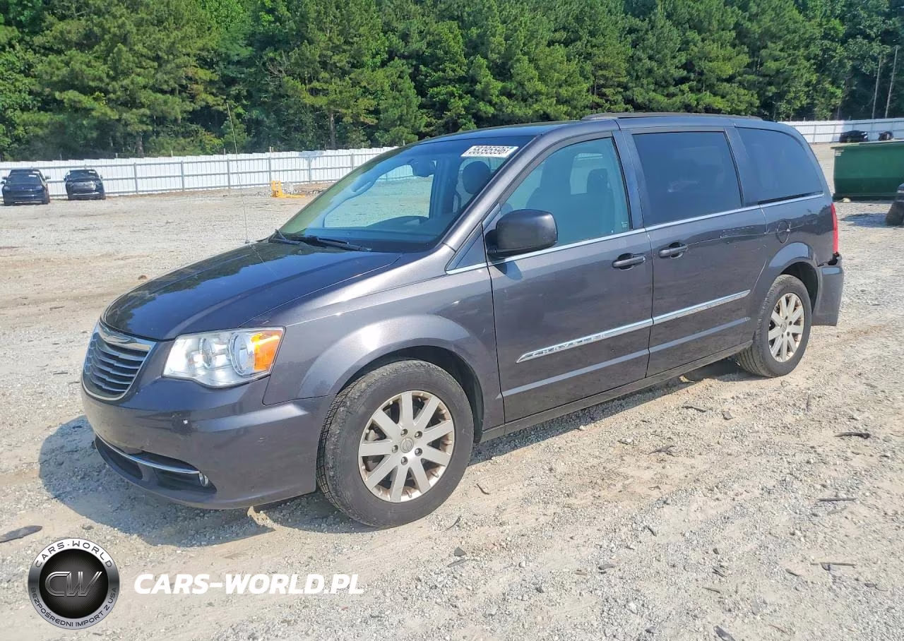 2015 Chrysler Town & Country Touring – zdjęcie 1 z 12