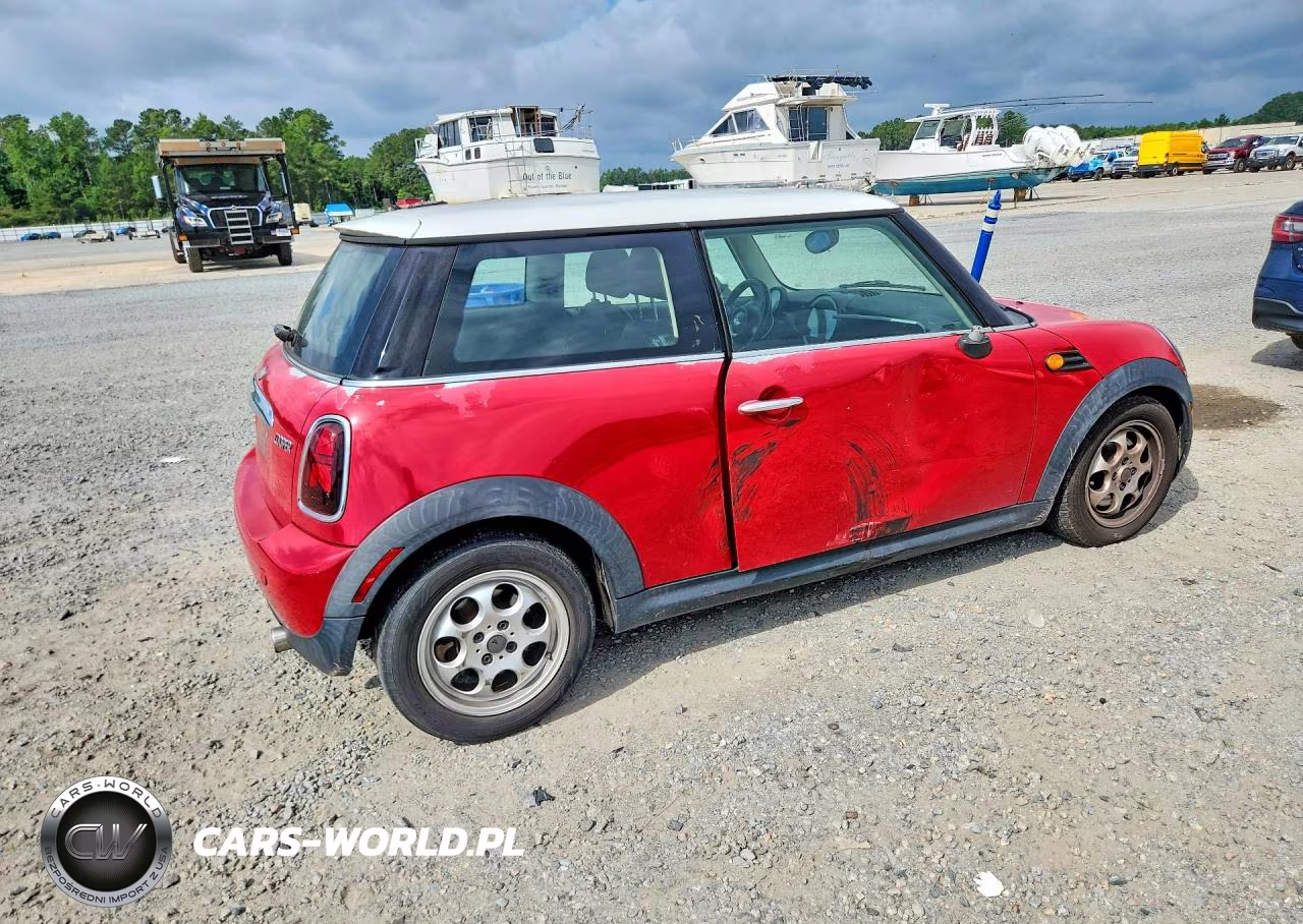 2013 Mini Cooper VIN:WMWSU3C5XDT682313 - 3