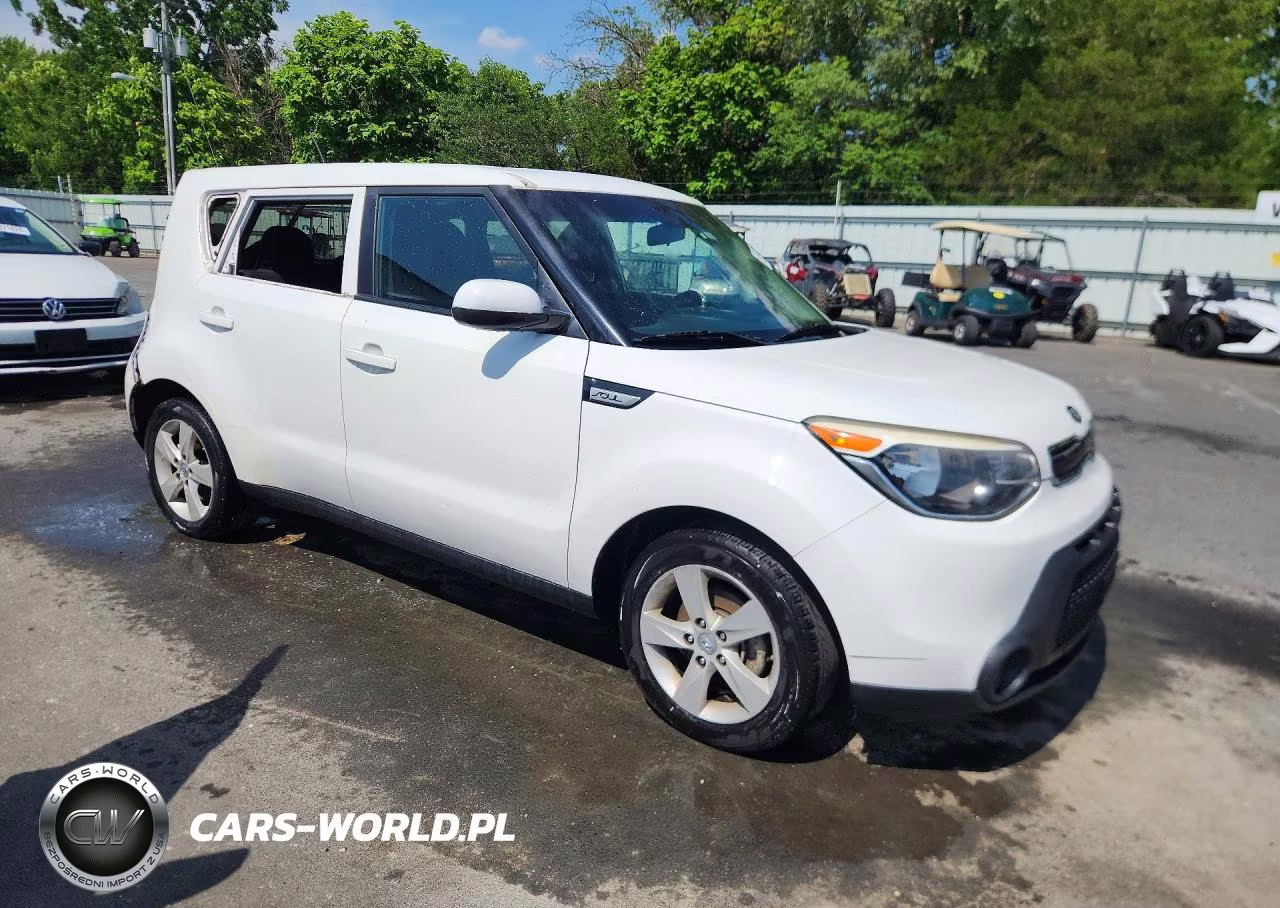 2015 Kia Soul + VIN:KNDJP3A54F7183060 - 4