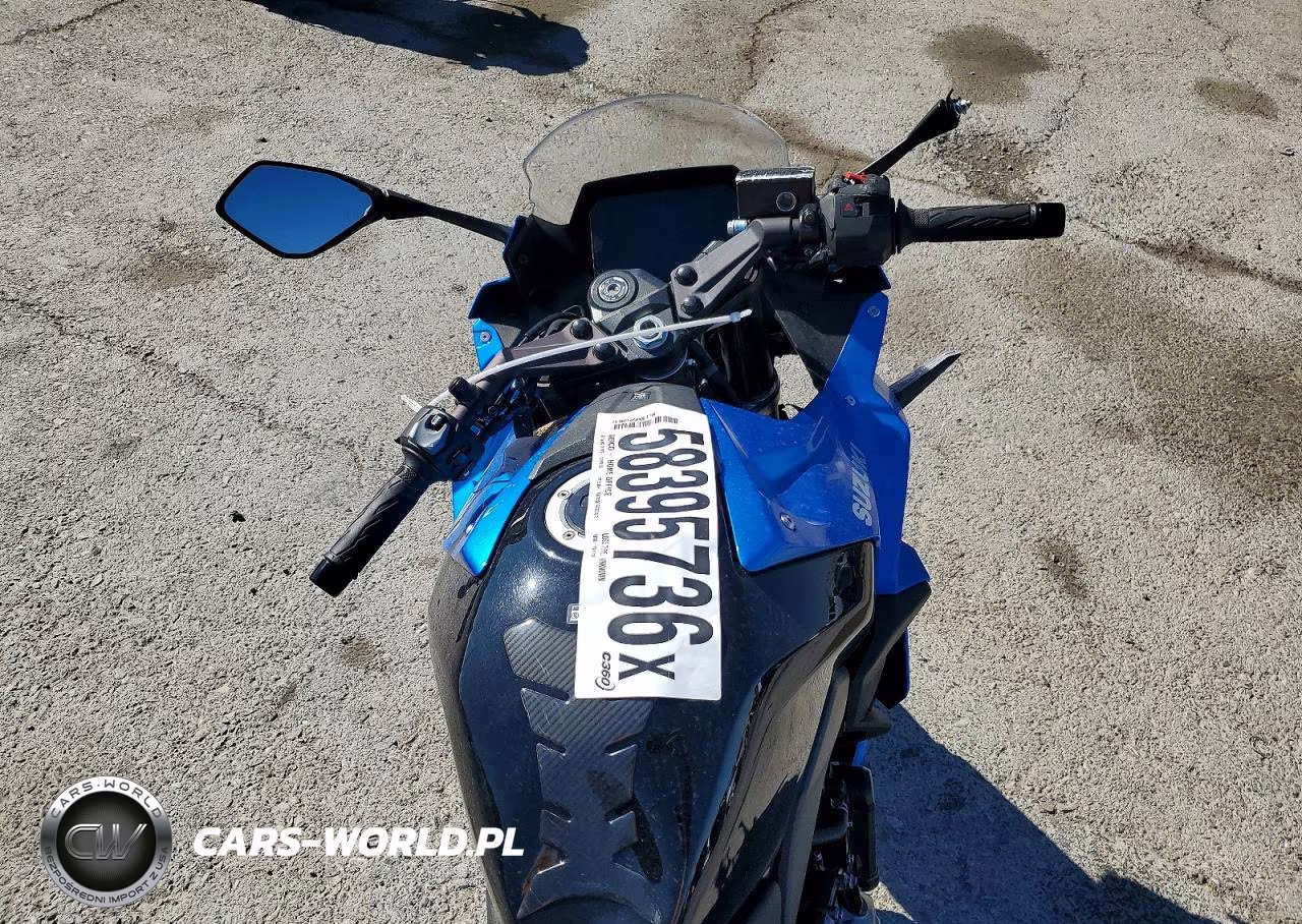 2024 Suzuki Gsx800 F VIN:JS1EM13B9R7101212 - 6