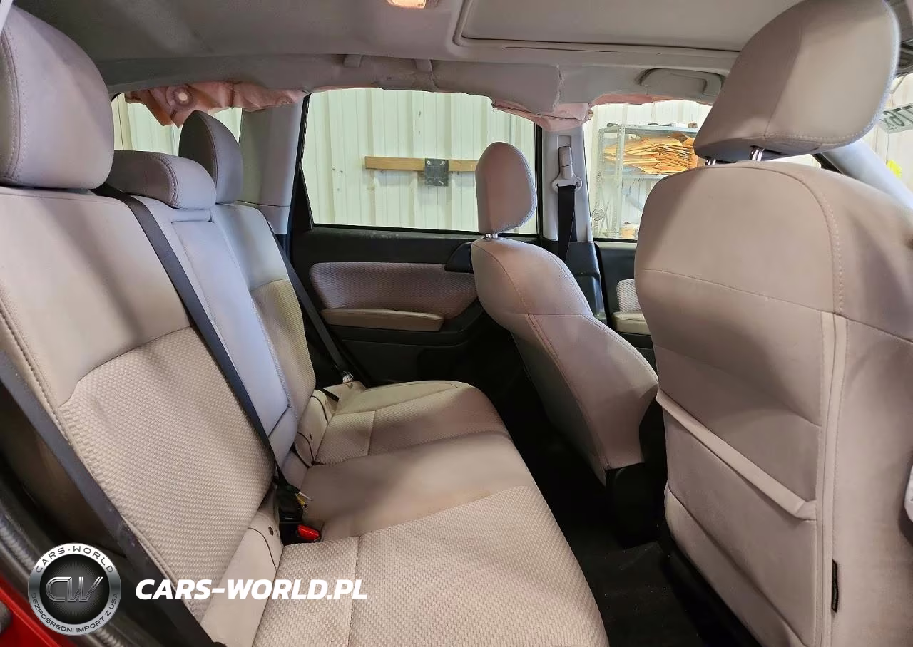 2018 Subaru Forester 2.5I Premium VIN:JF2SJAEC6JH565954 - 11