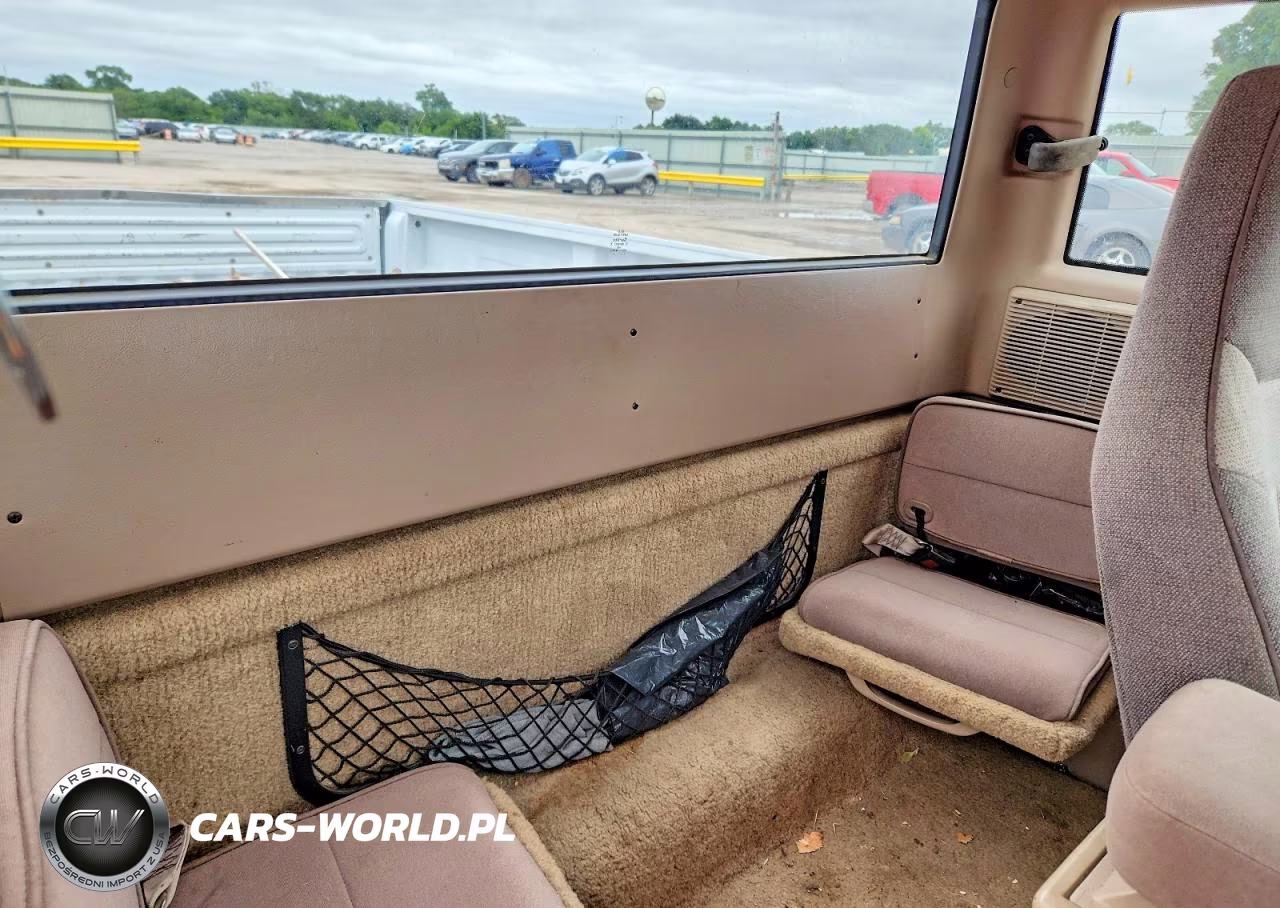 1994 Mazda B3000 Cab Plus VIN:4F4CR16U3RTM02908 - 10