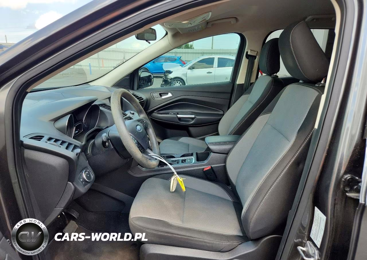 2019 Ford Escape Se VIN:1FMCU0GD6KUA55747 - 7