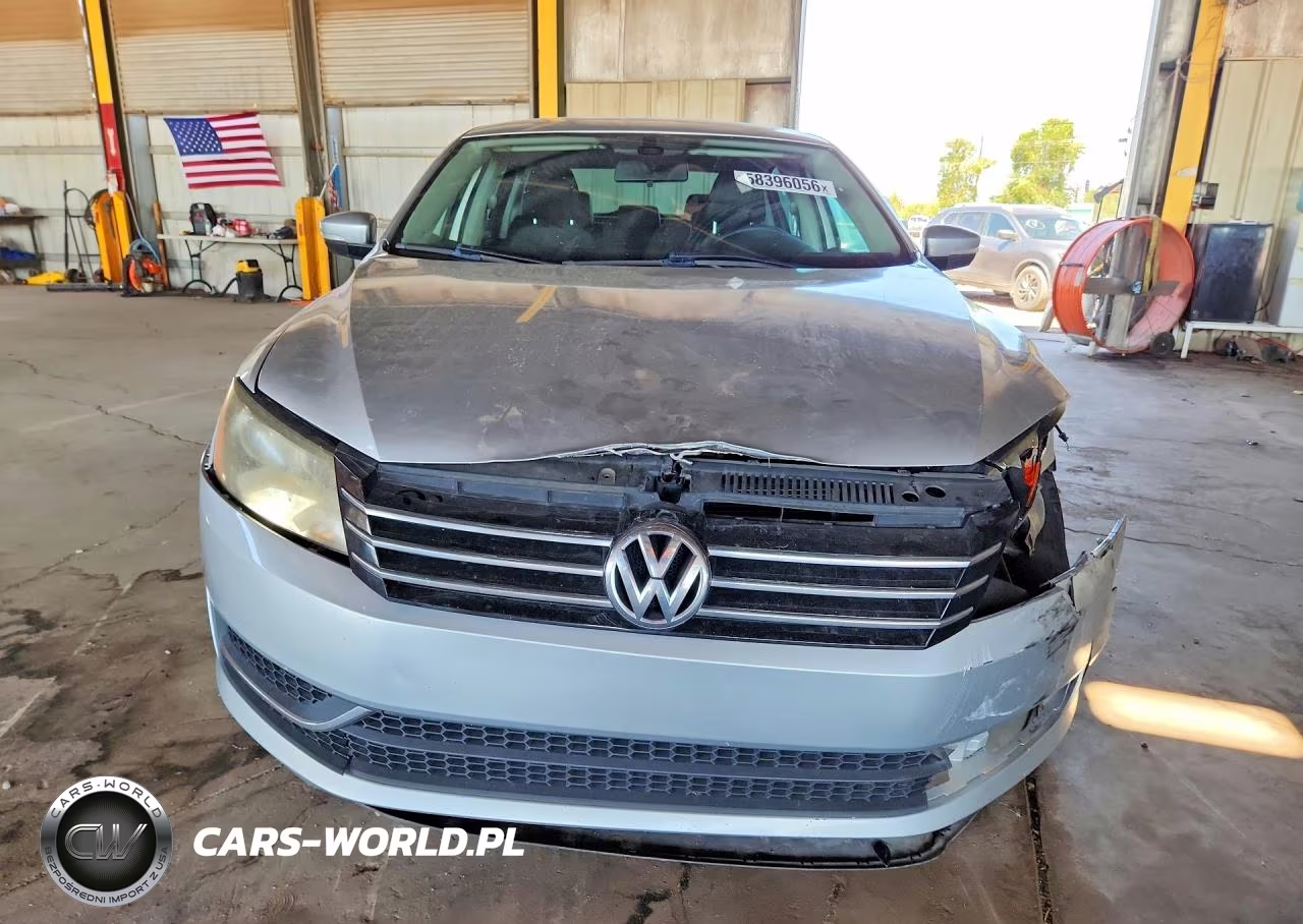 2015 Volkswagen Passat S VIN:1VWAT7A30FC061544 - 5