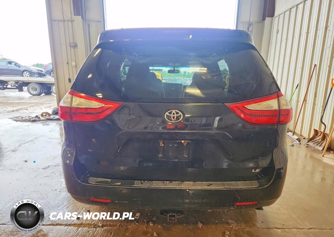 2017 Toyota Sienna Le VIN:5TDKZ3DC2HS792570 - 6