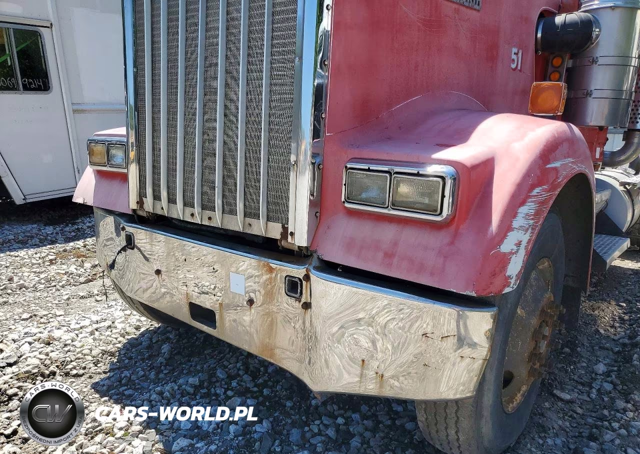 1995 Kenworth W900 Semi Truck VIN:2XKWDB0X6SM667429 - 11