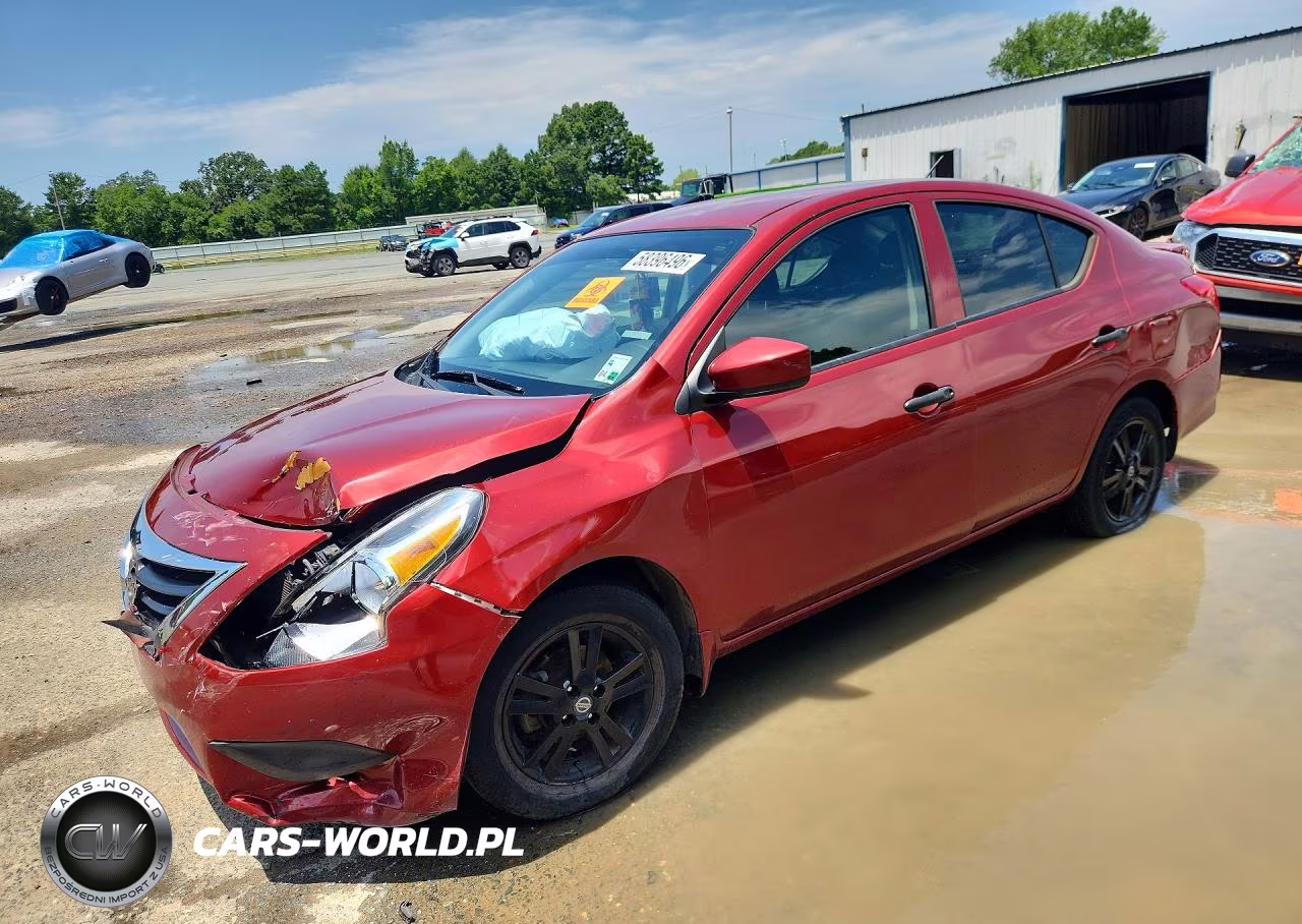 2018 Nissan Versa S Plus