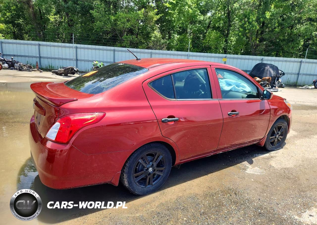 2018 Nissan Versa S Plus VIN:3N1CN7AP9JL887592 - 3