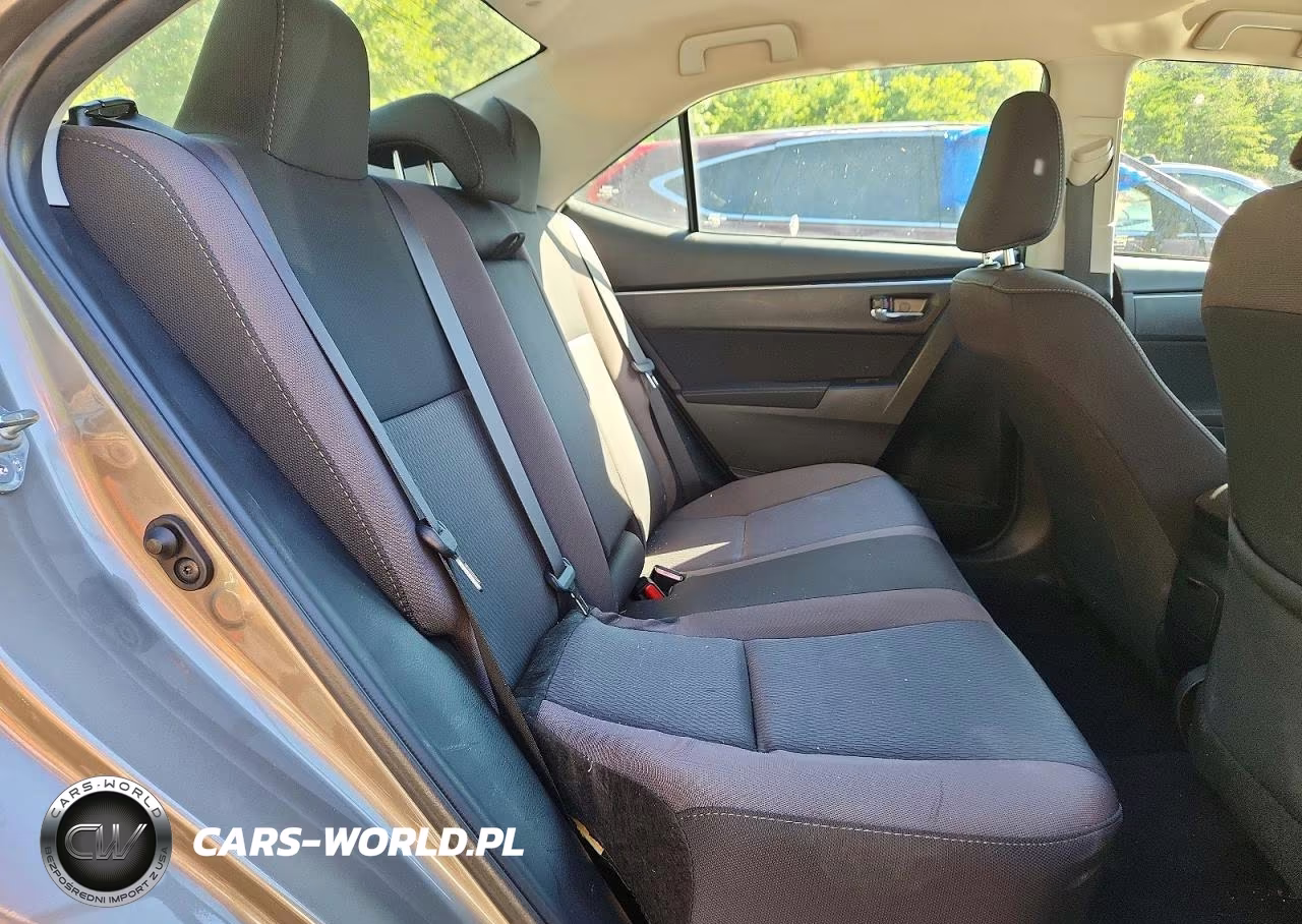2017 Toyota Corolla Le VIN:2T1BURHE4HC875116 - 10